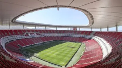 “杜兰特大显神威，雷霆队重返荣耀之路”