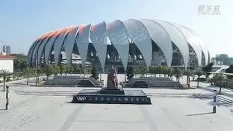 本地年轻女球员迎战布里斯班狮吼，勇闯挑战之旅